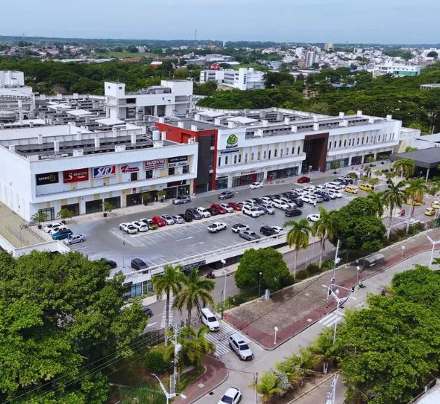 Vista del Centro Comercial Guacarí